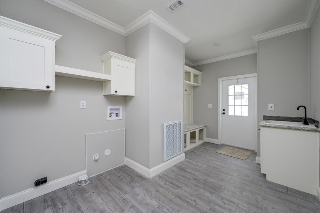 Flagler interior home features