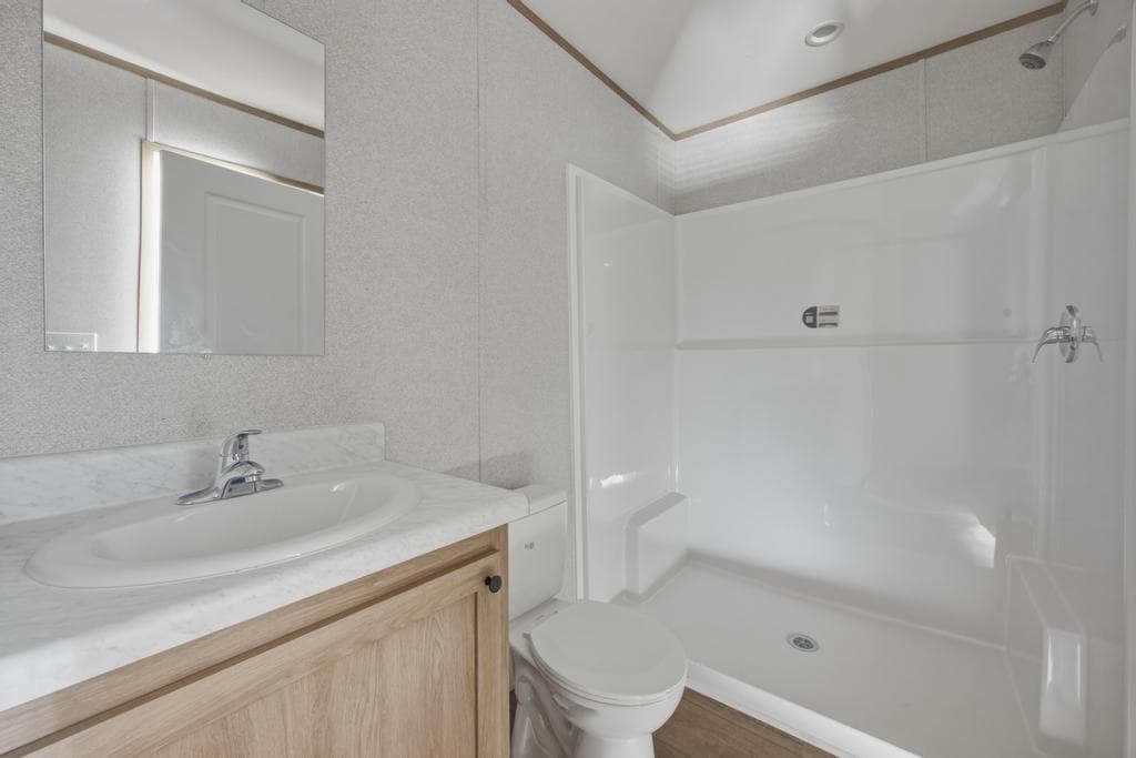 The mini-comet  home features