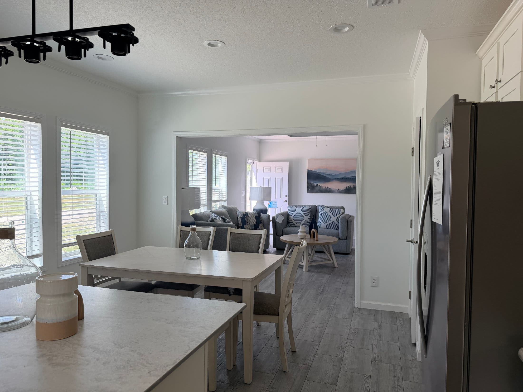 The amethyst  home features