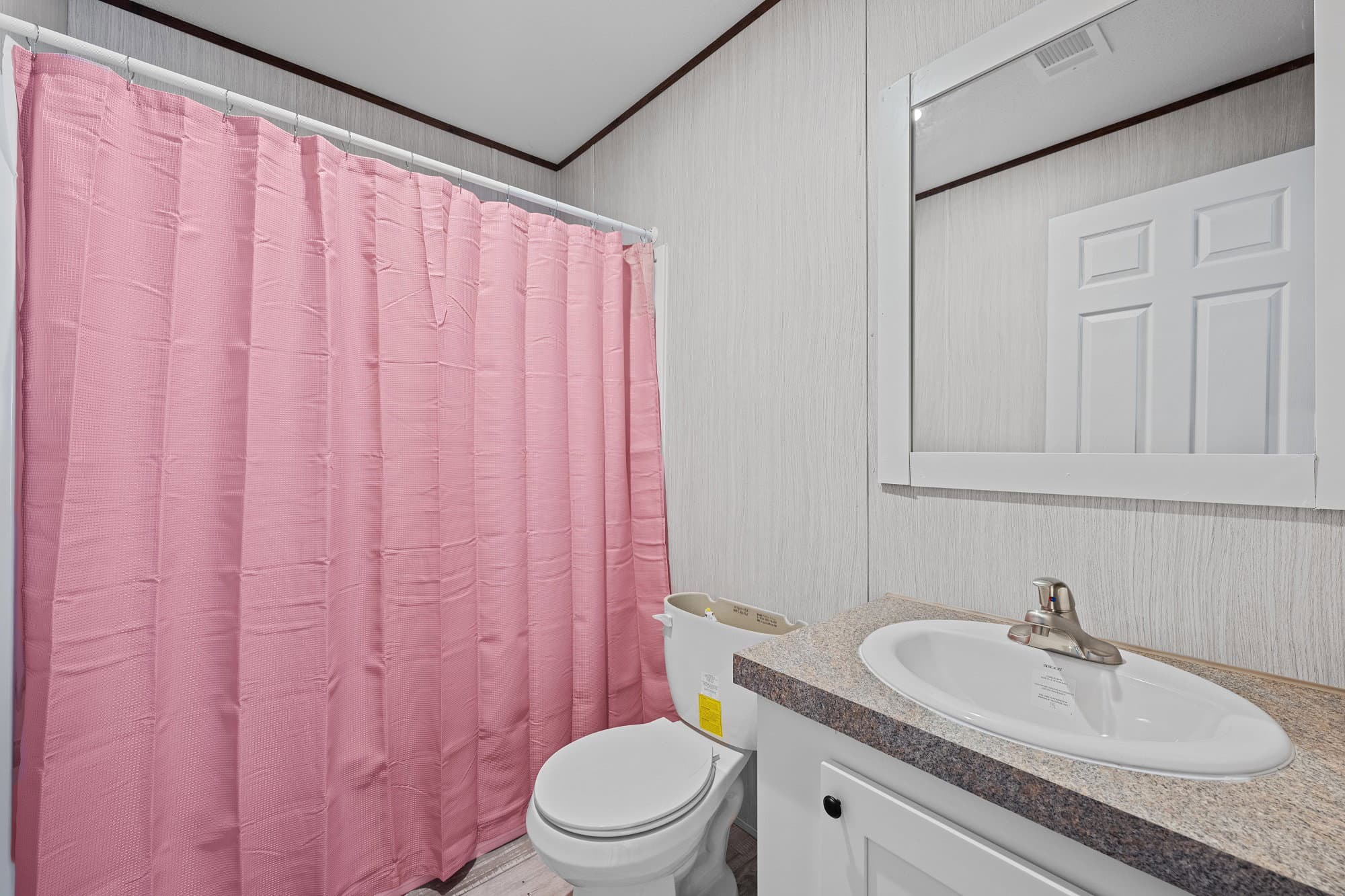 5k bathroom home features