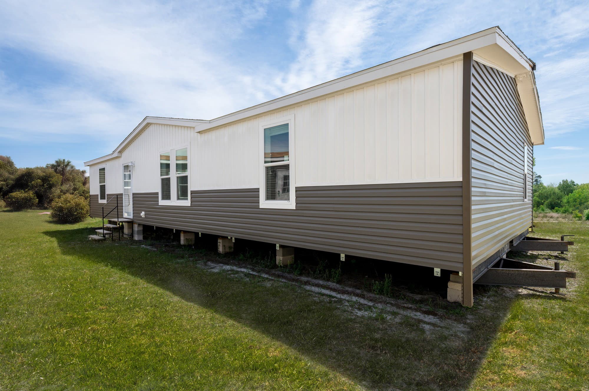 Palmetto elevation and exterior home features