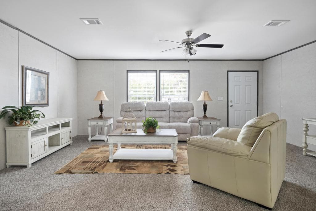 The blue diamond  home features