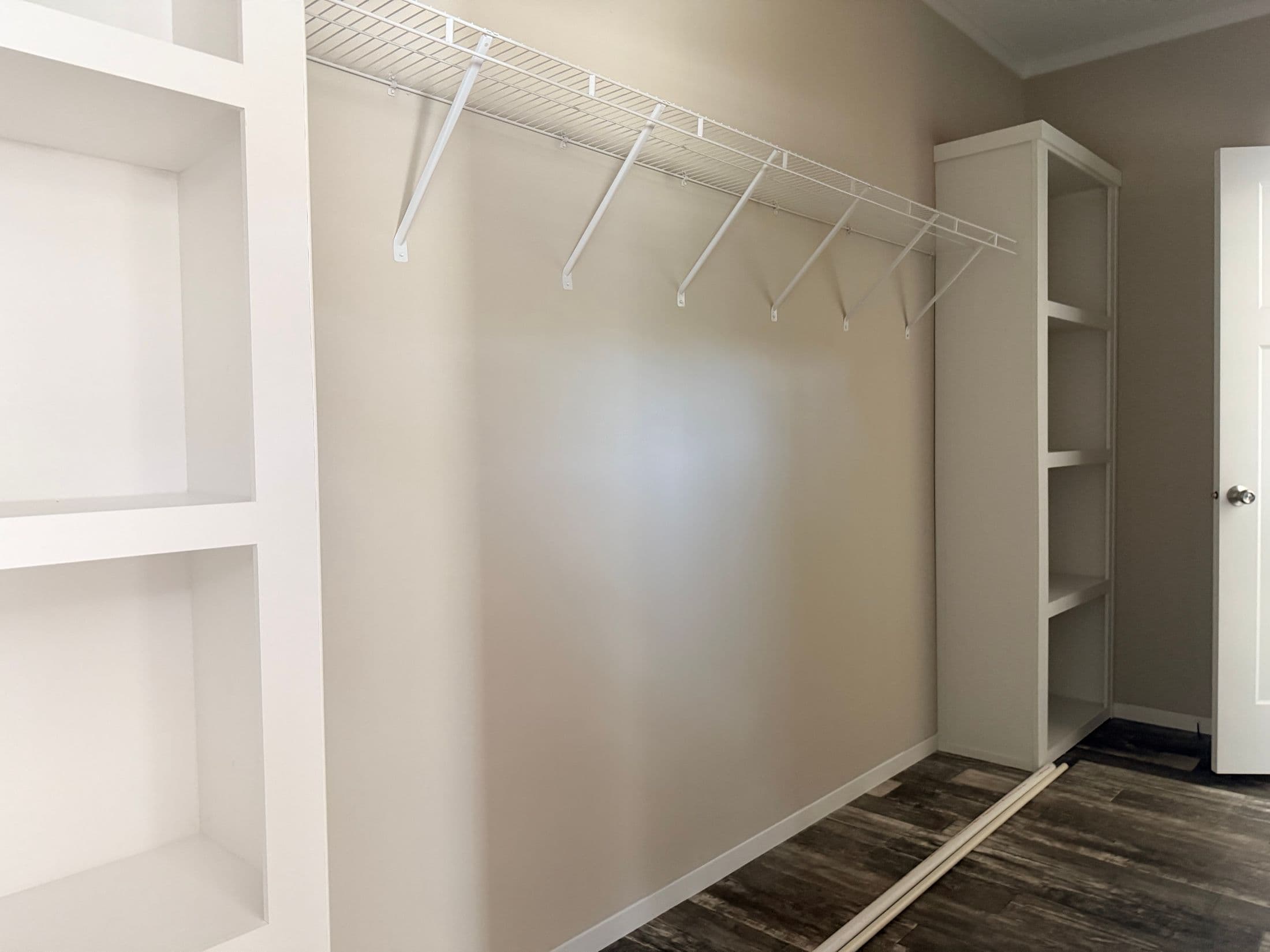 The pearl  home features