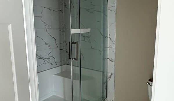 Waycross express 1676531 bathroom home features