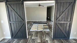 Legend 3276502 interior home features