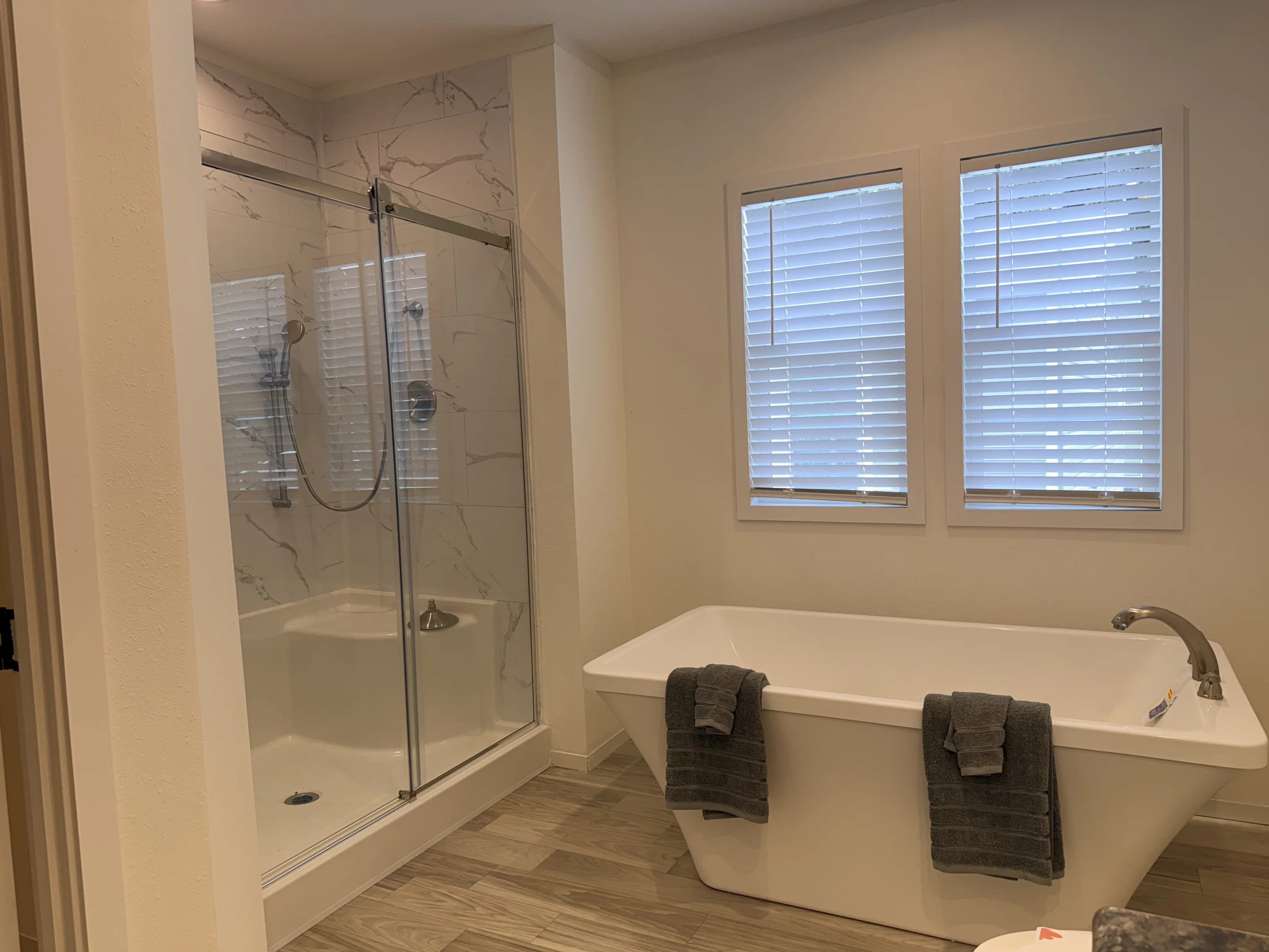 The diamond  home features