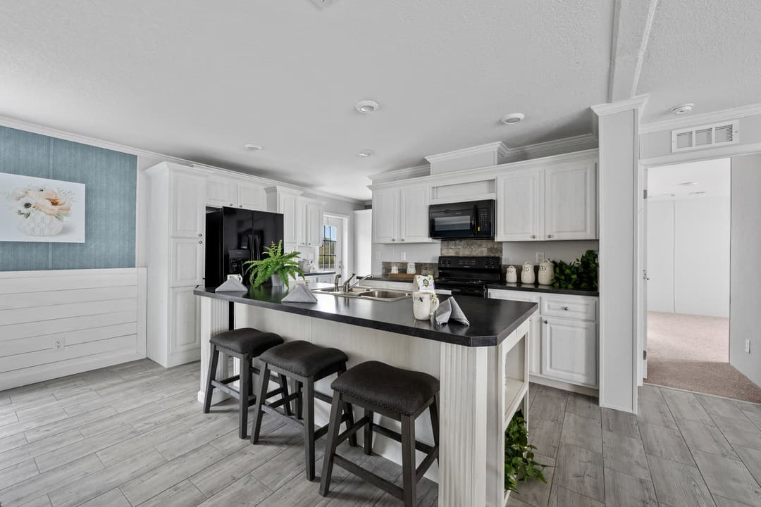 Venice w/study kitchen and hero home features