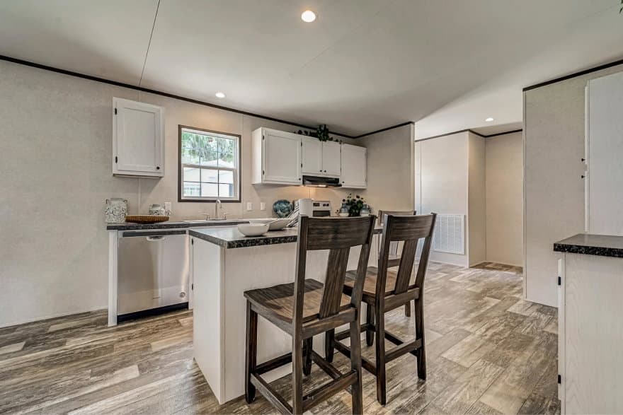 Raiford kitchen home features