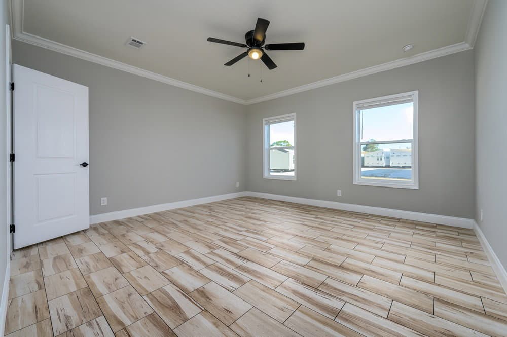 Edgewater ii interior home features