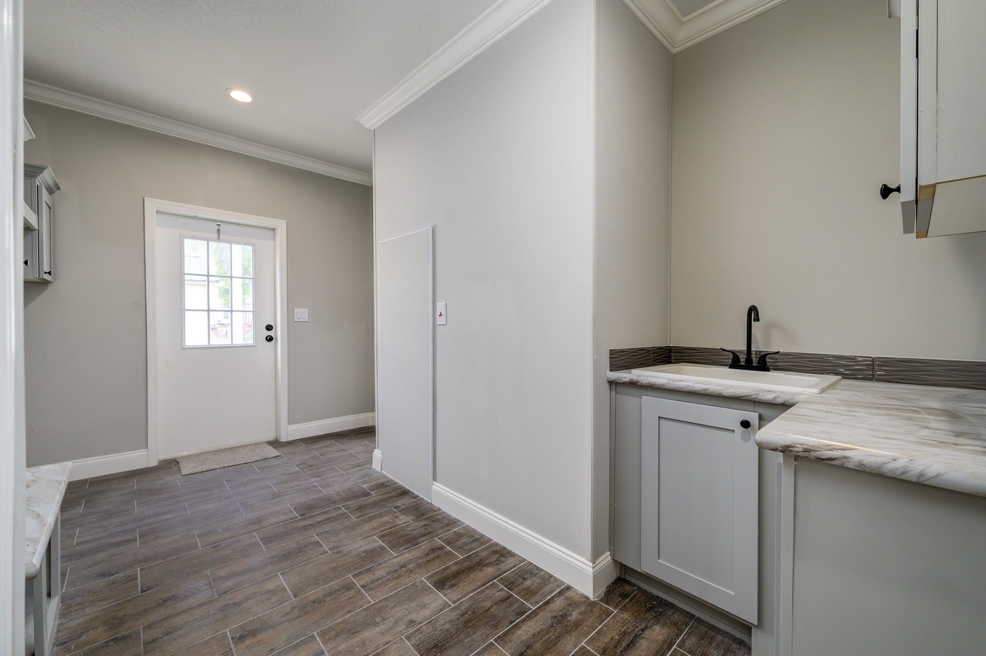 Key largo interior home features