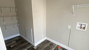 Legend 3276502 interior home features