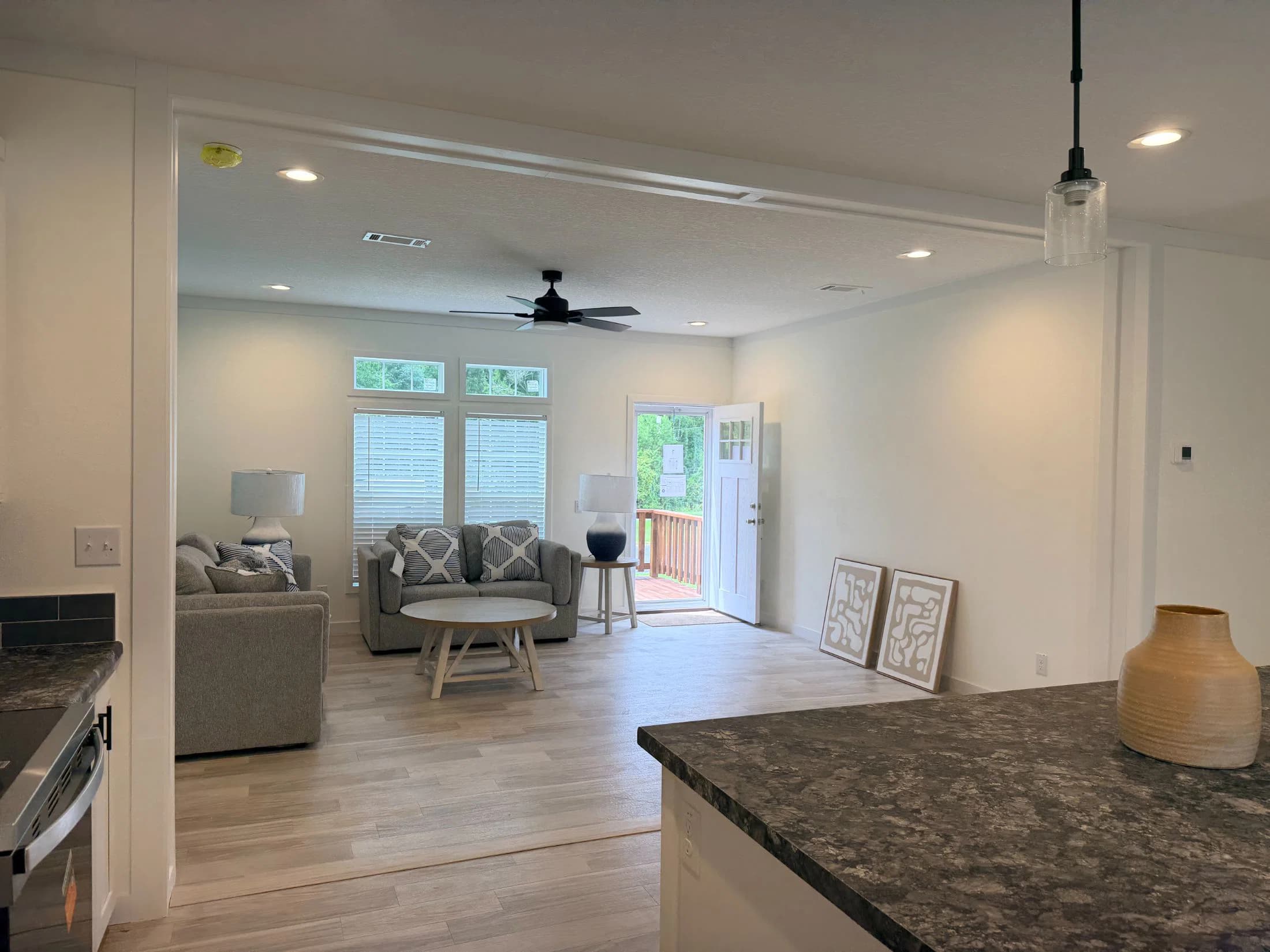 The diamond  home features