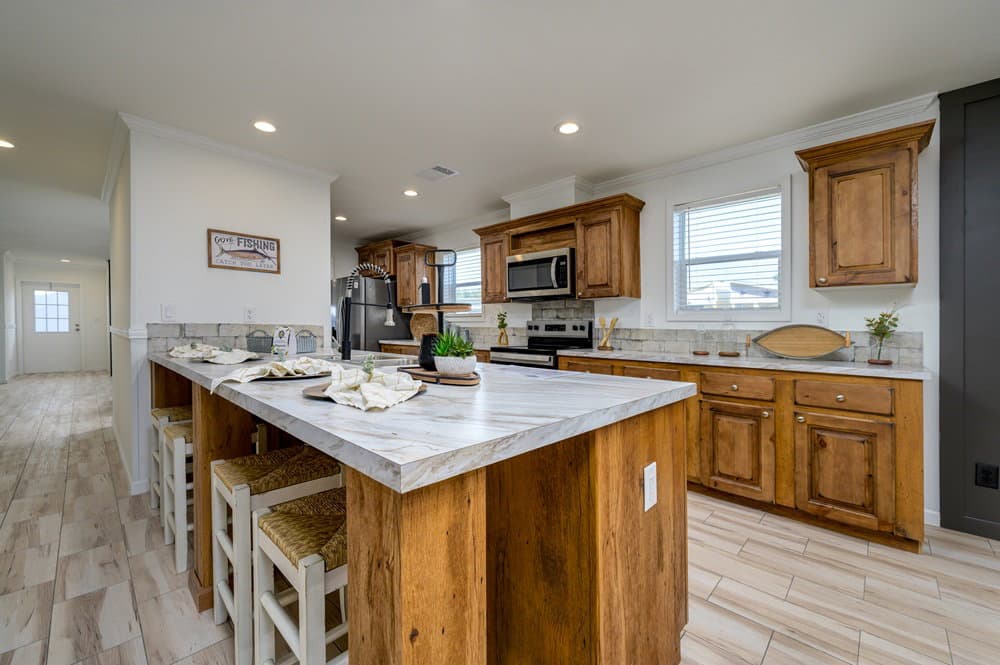 Tortuga kitchen and hero home features