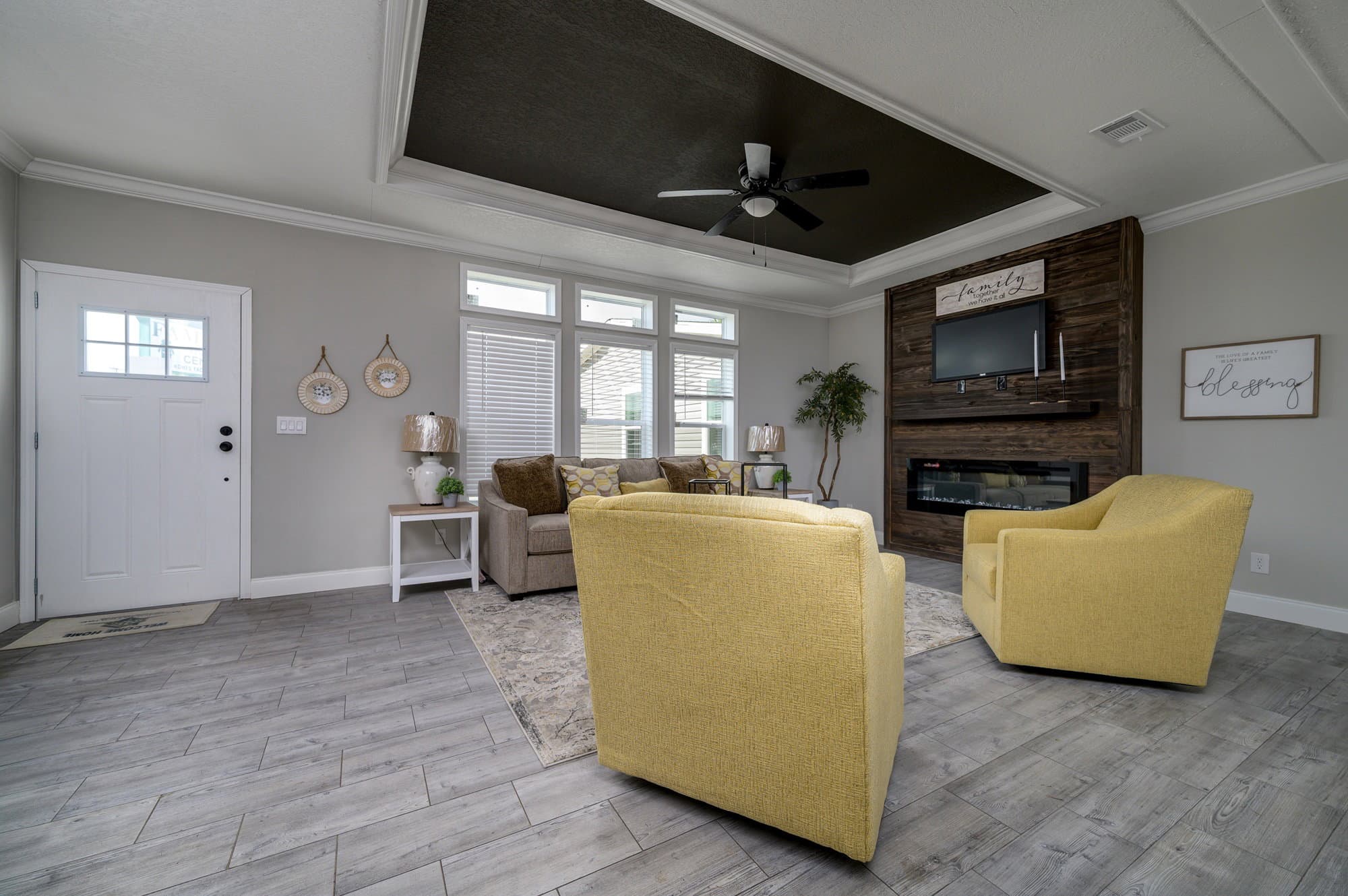 Annabelle interior home features