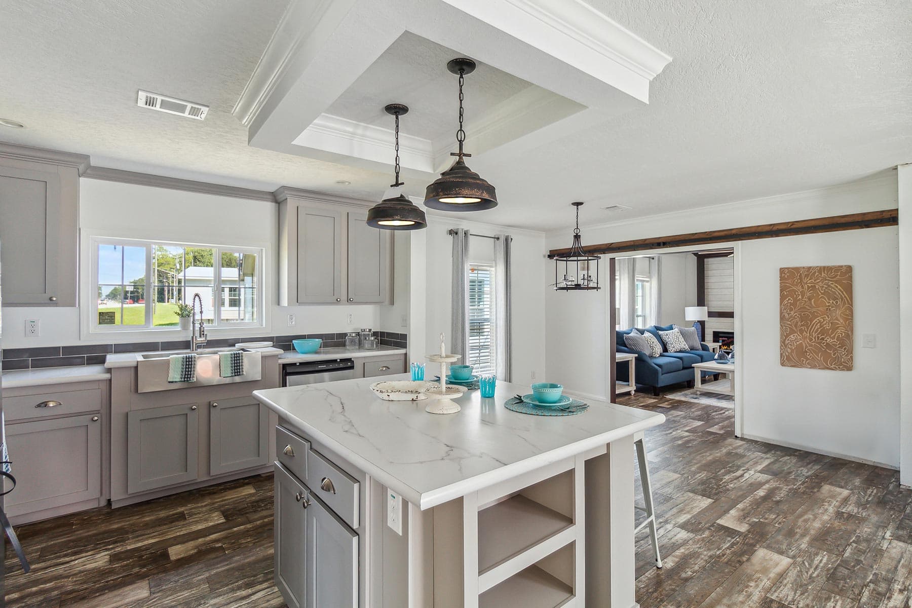 Freedom kitchen home features