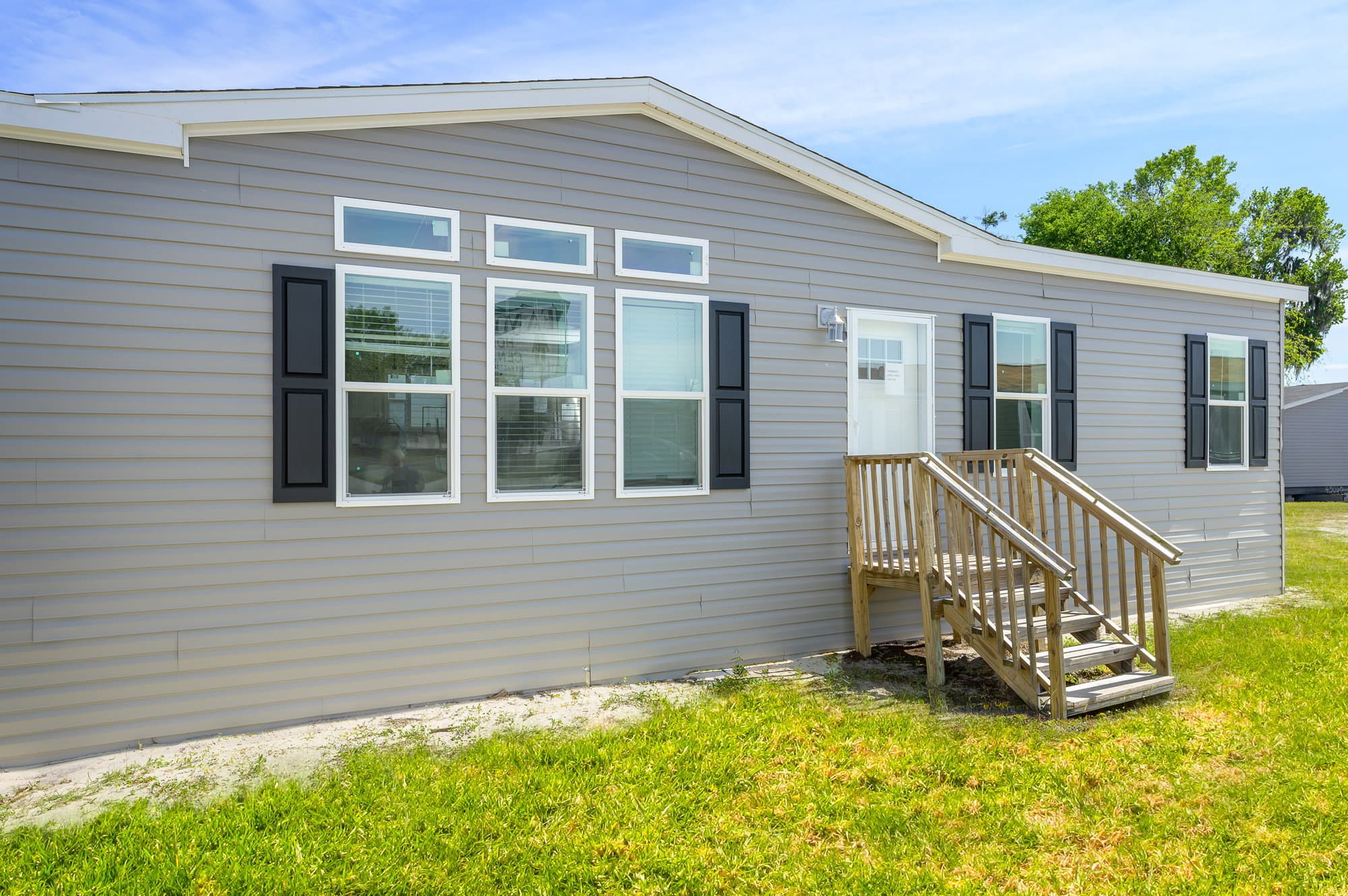 Annabelle exterior and elevation home features