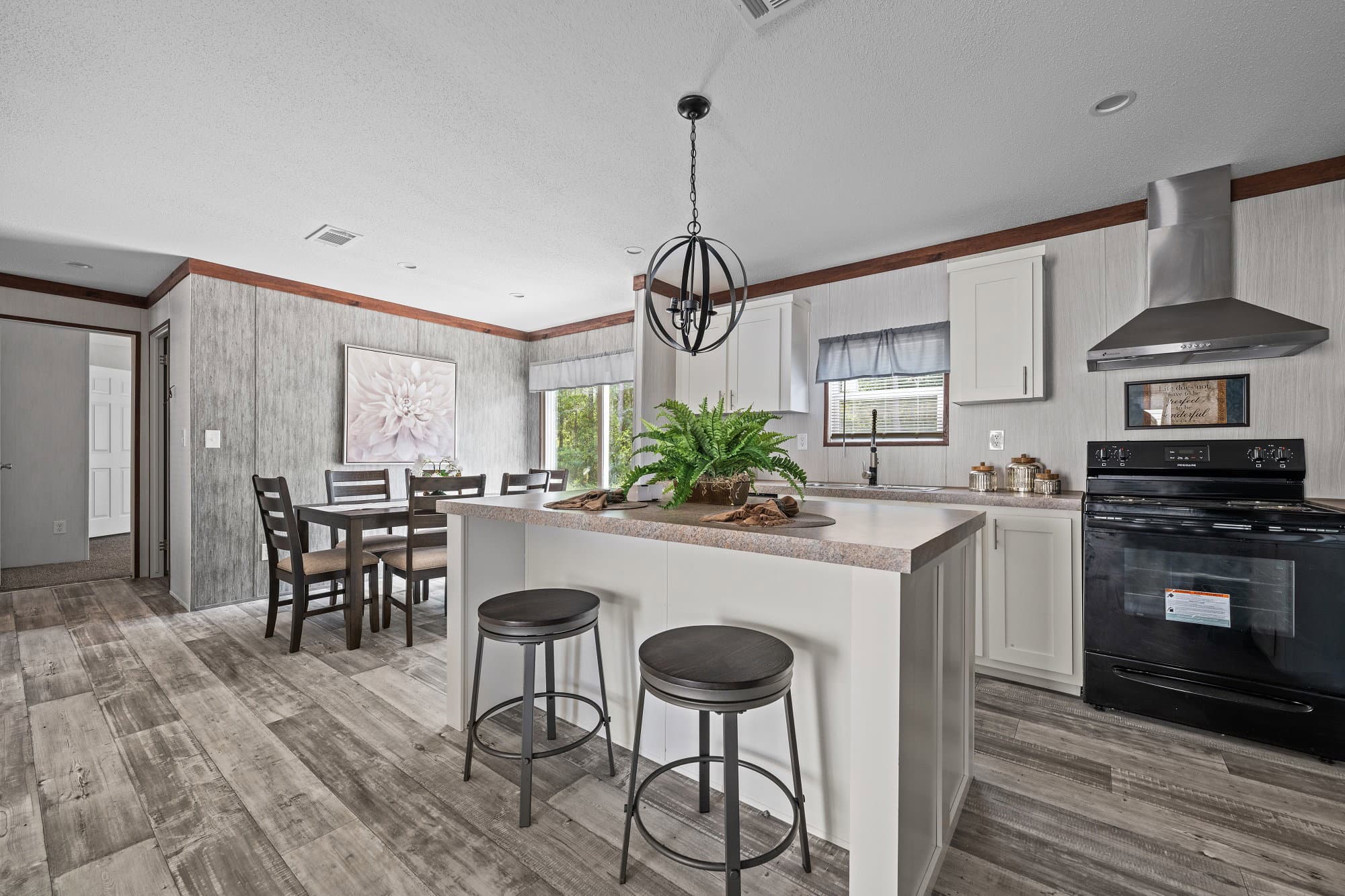 Nitro quatro hero and kitchen home features