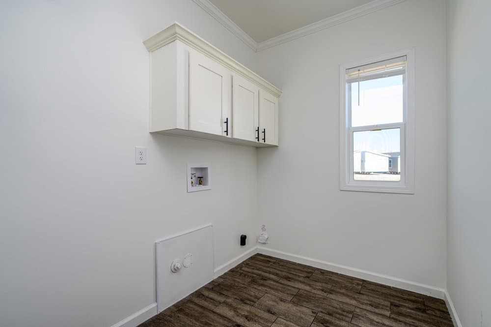 Kinderlou interior home features