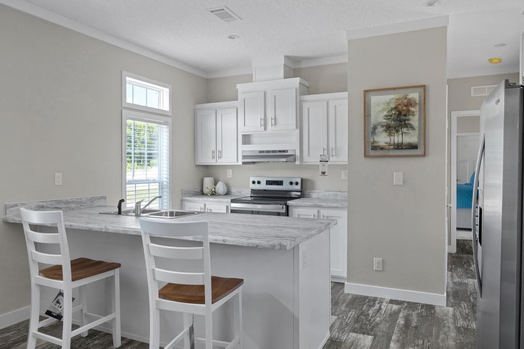 The pearl  home features