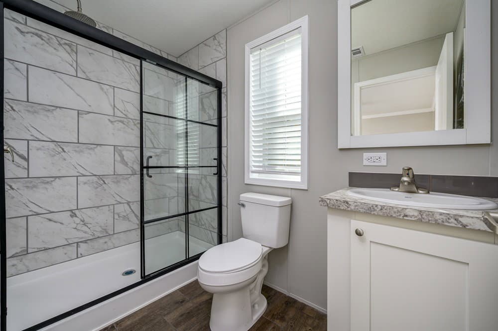 Stoneybrook bathroom home features