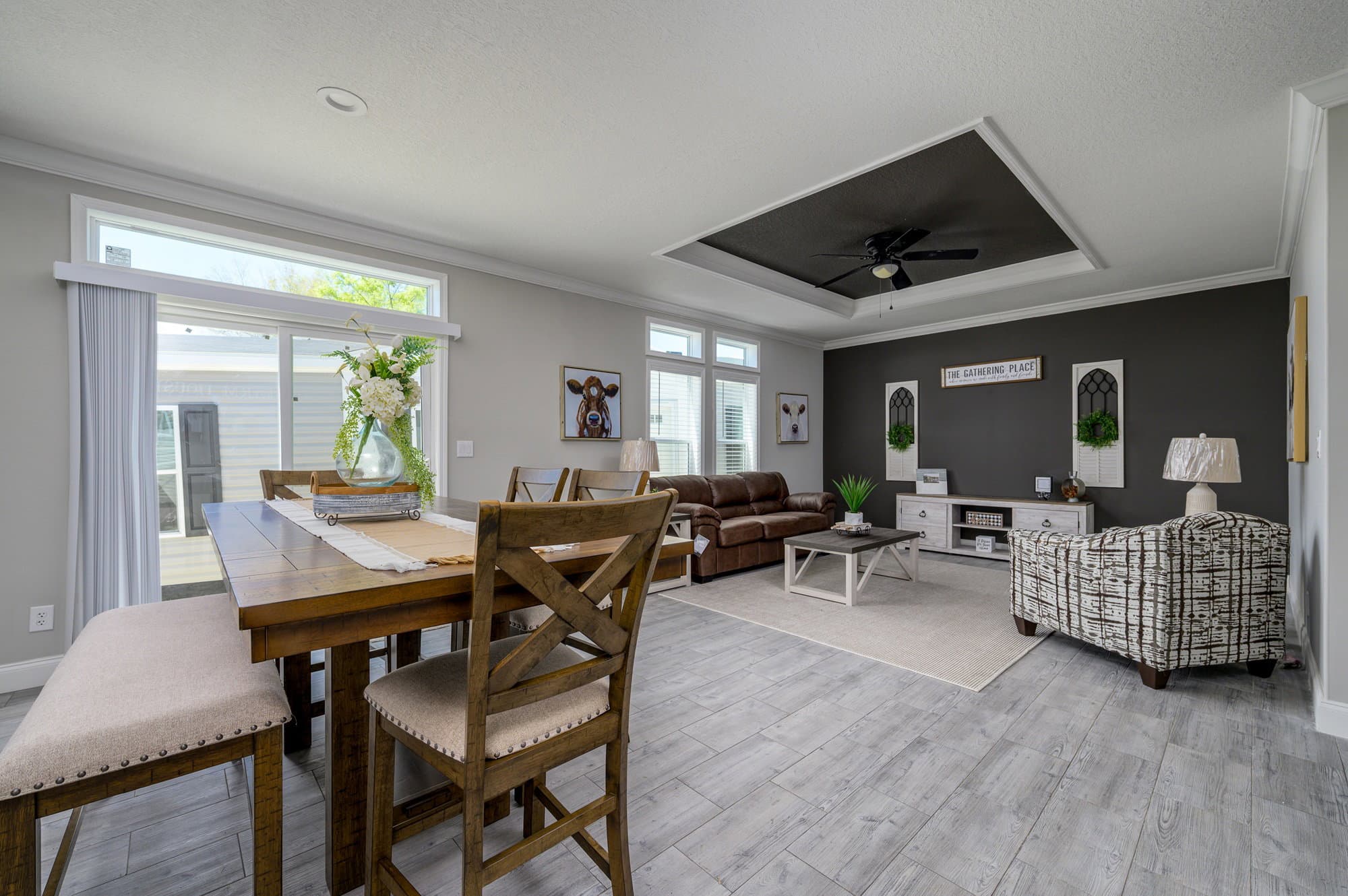 Loki interior home features