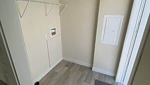 Legend 1672505 interior home features