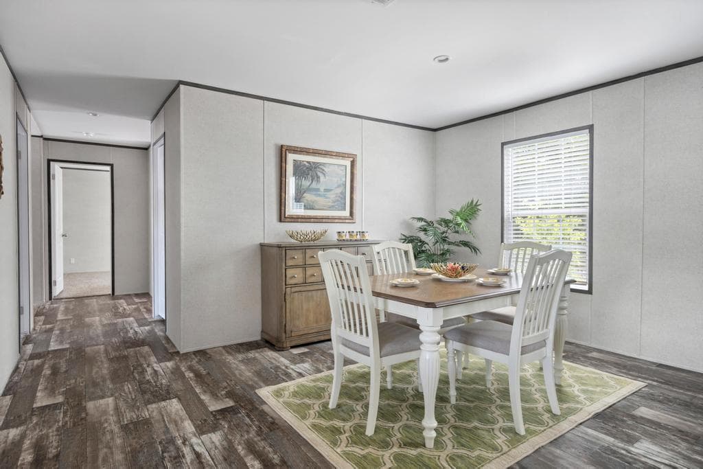 The blue diamond  home features