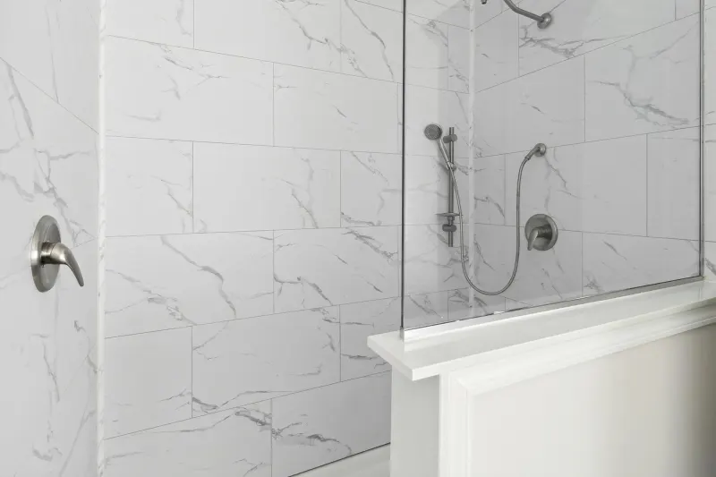 Freedom 3276517 bathroom home features