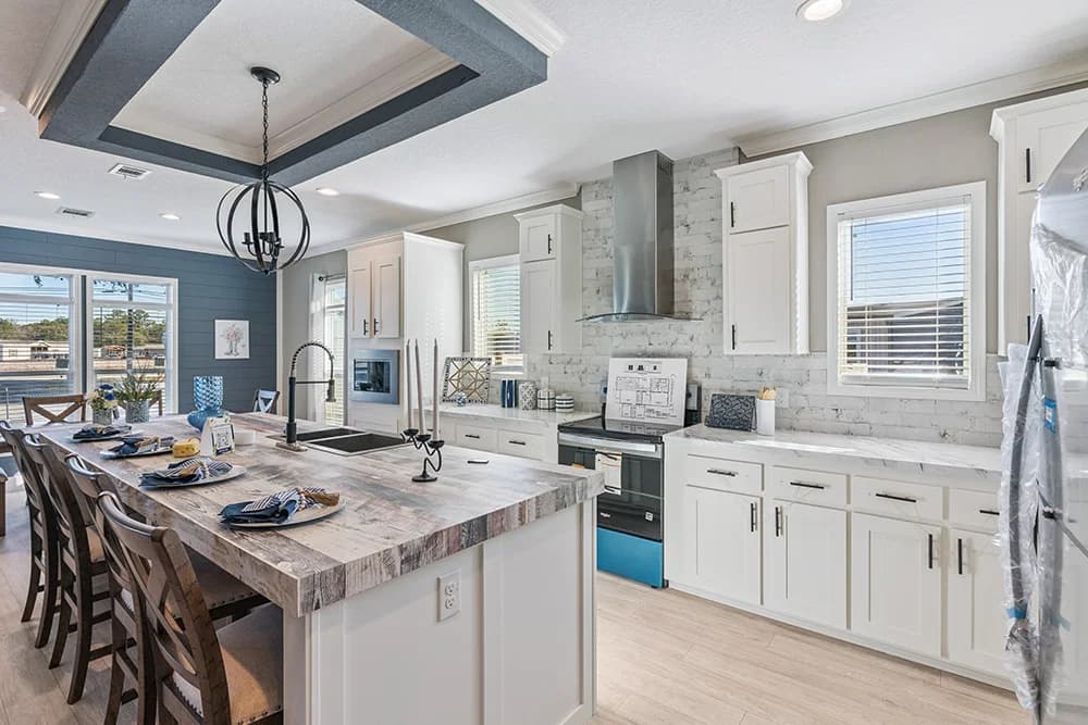 Cobblestone kitchen home features