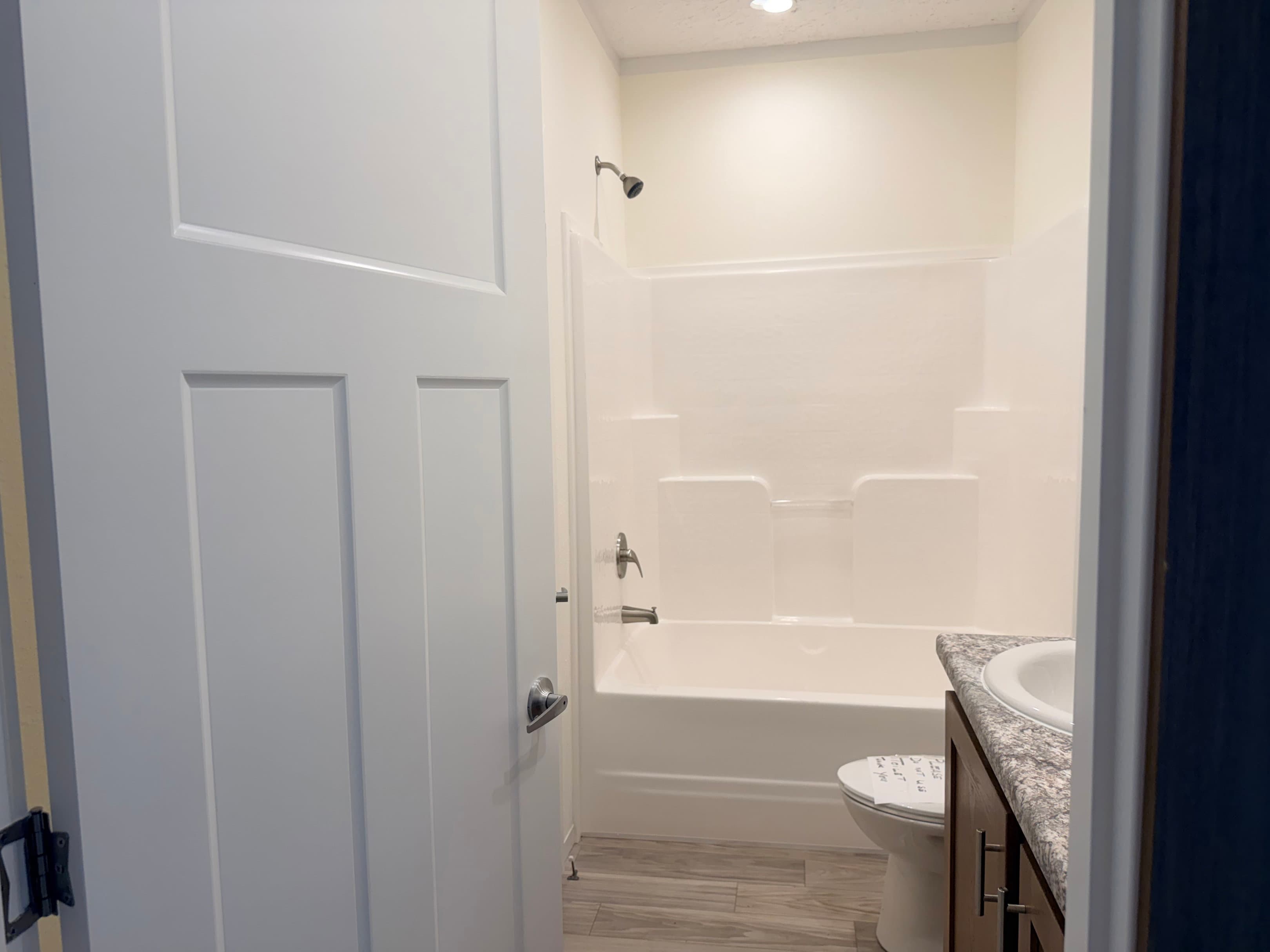 The smokey garnet  home features