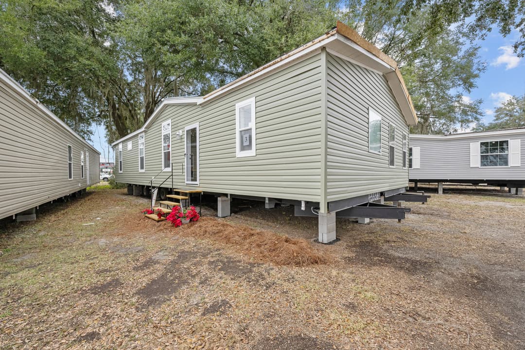 Manning elevation and exterior home features