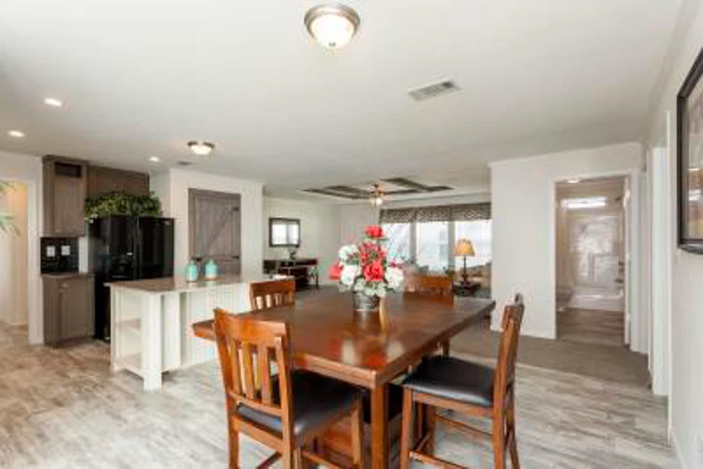 Moyne interior home features