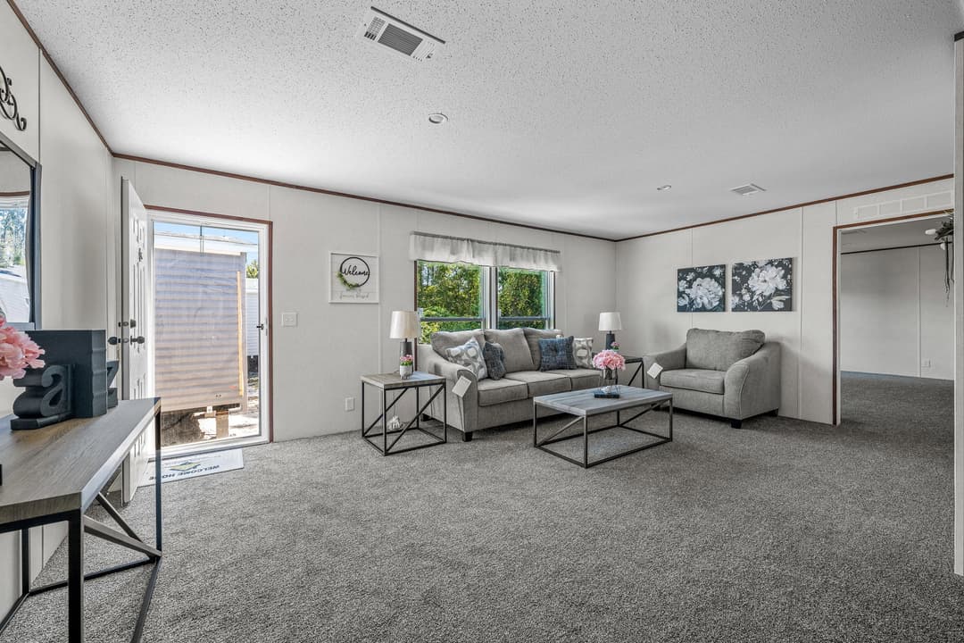 Mj interior home features