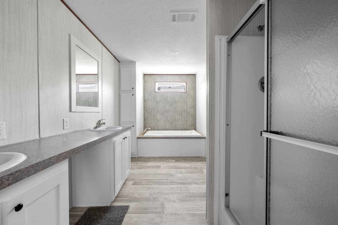 5k bathroom home features