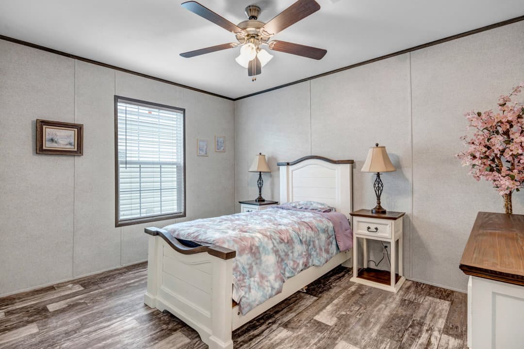 The topaz bedroom home features