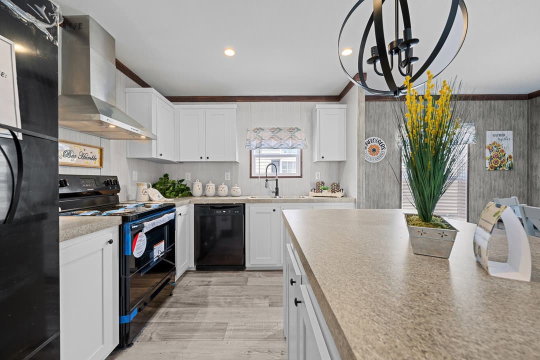 5k kitchen home features