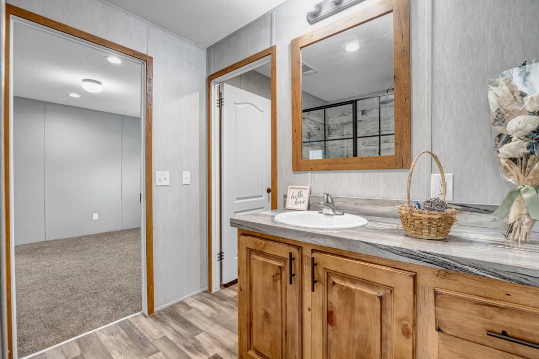 The crystal bathroom home features