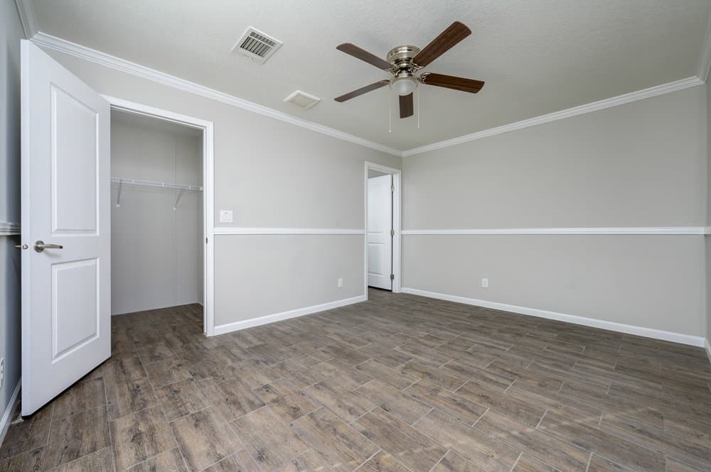 Stoneybrook bedroom home features