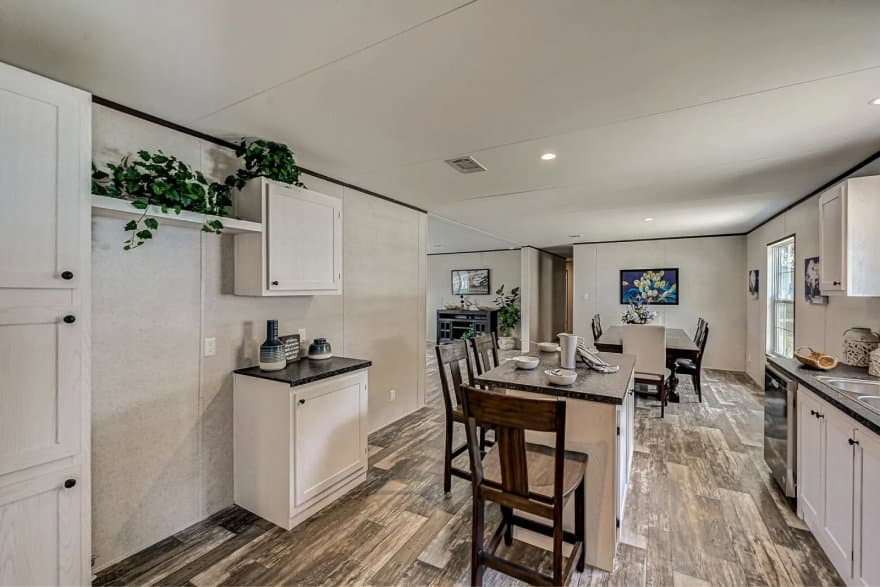 Raiford interior home features