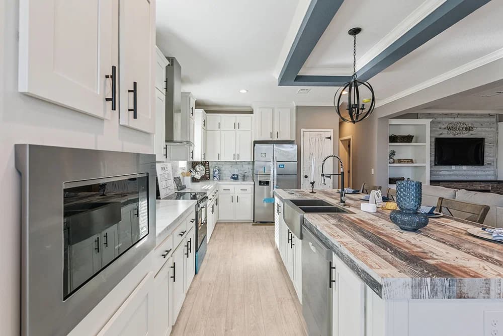 Cobblestone kitchen home features