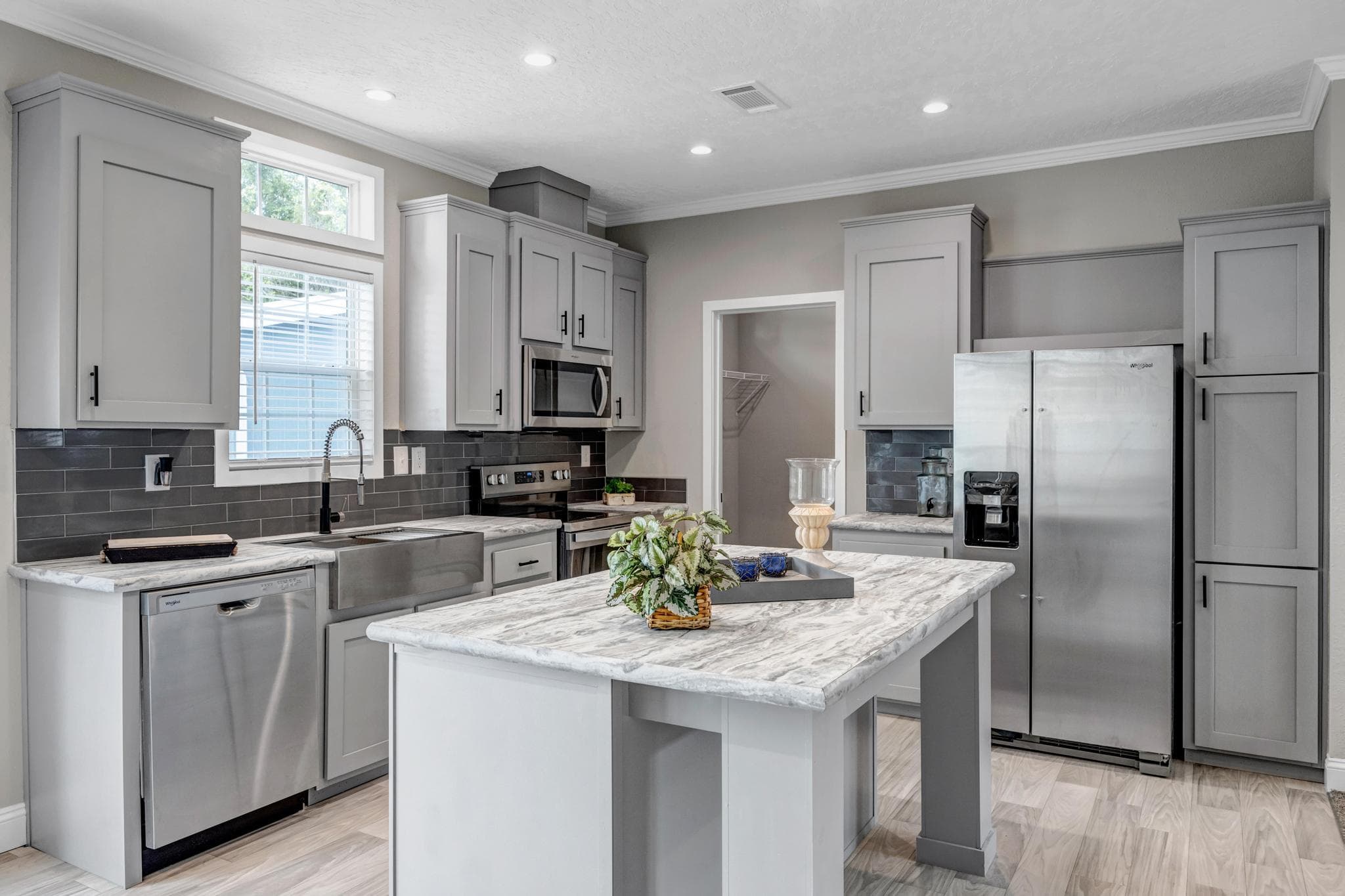 The jade kitchen home features