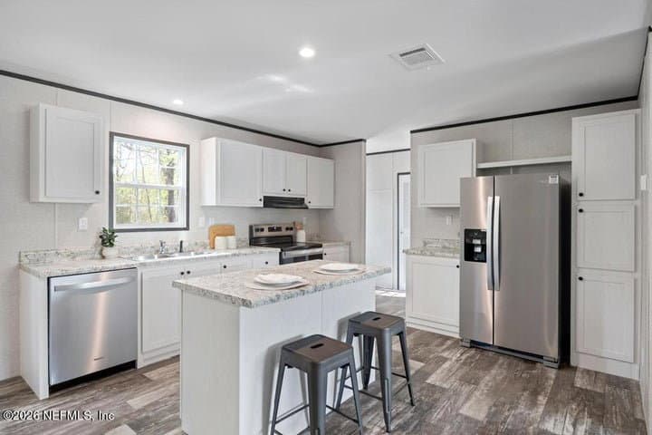 The topaz - 2004 blue knoll rd., middleburg, fl 32068 (move-in ready)  home features