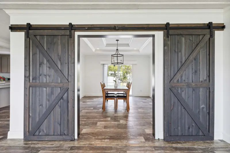 Freedom 3276517 interior home features