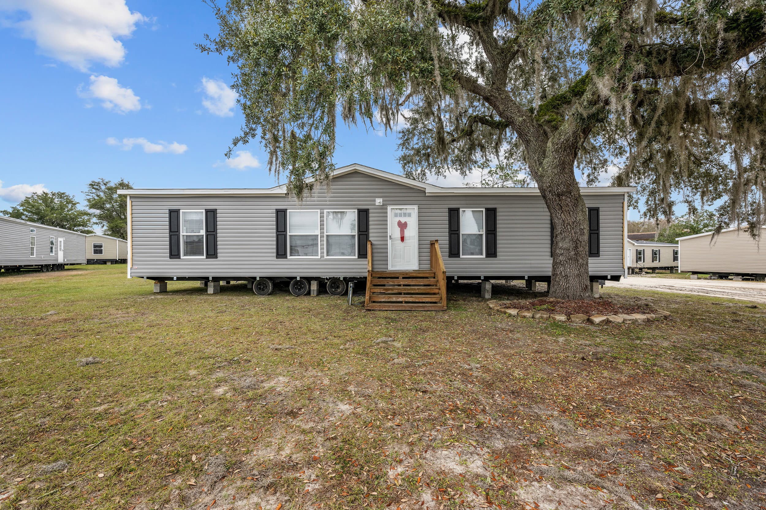 The telford elevation and exterior home features