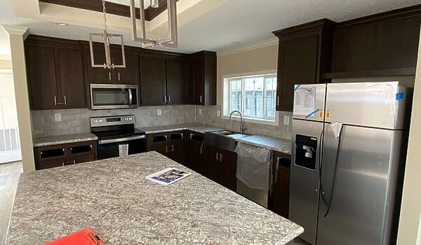 Freedom 3276527 kitchen home features