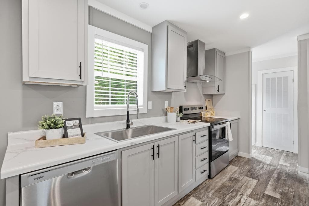 The topaz ii - 5032 walnut ave, bunnell, fl 32110 (move-in ready)  home features