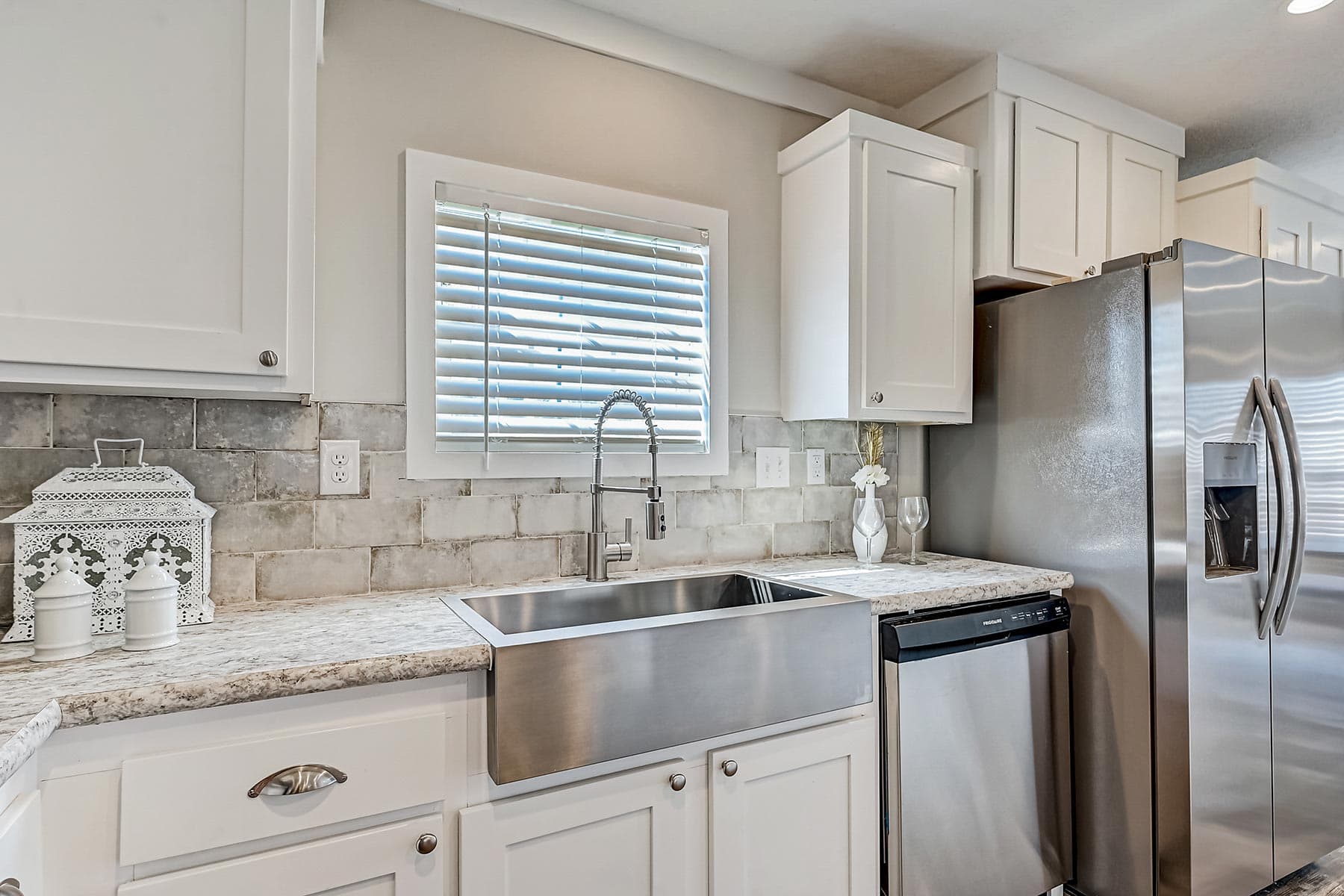 Champion community kitchen home features