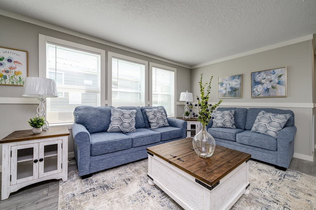 Marco 54 interior home features