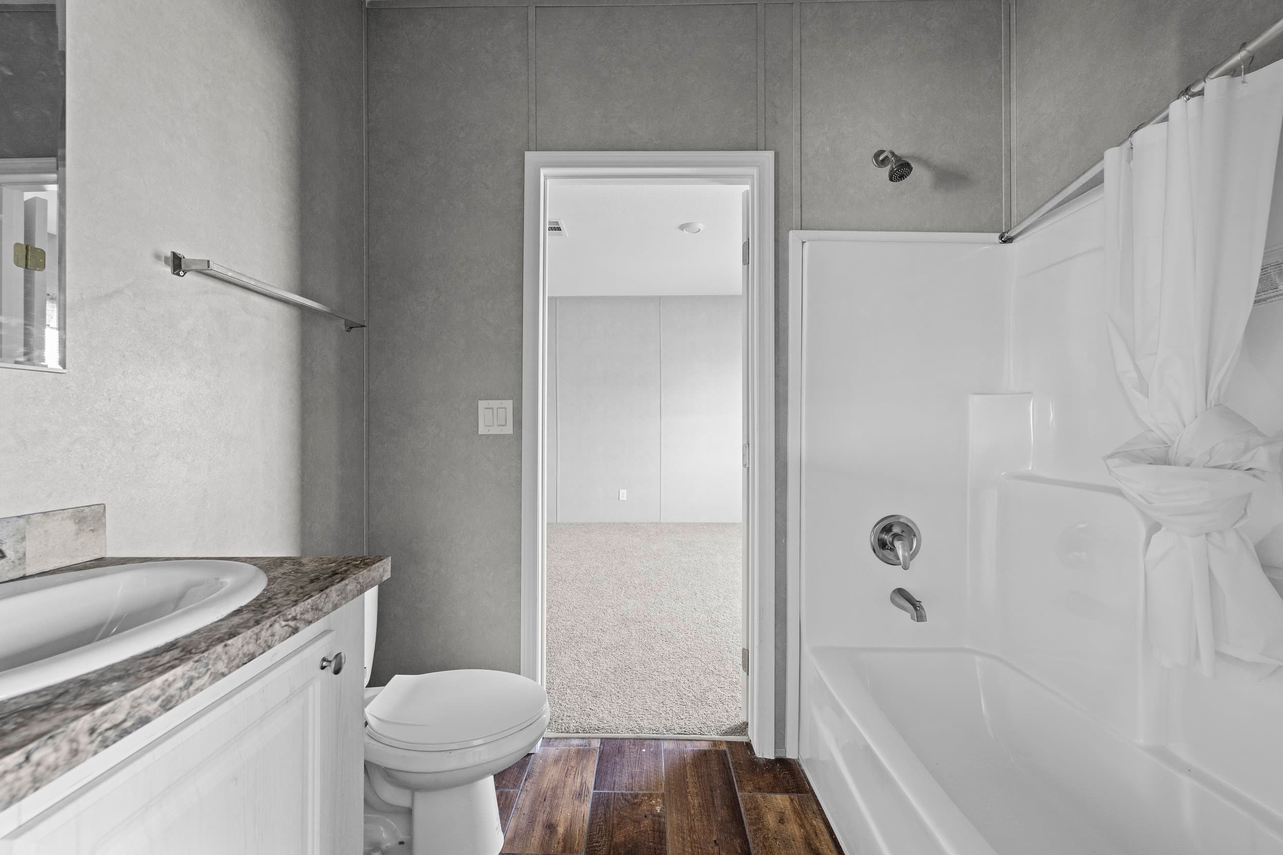 Keaton w/activity room bathroom home features