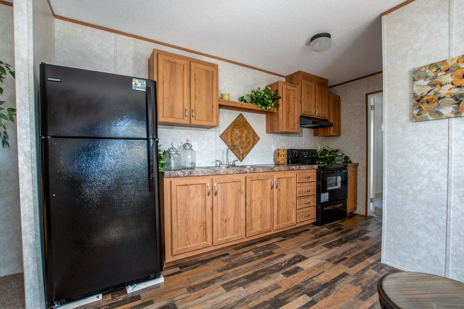 Bolt kitchen and hero home features